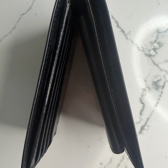 Dunhill men’s bifold leather wallet - Picture 5 of 9